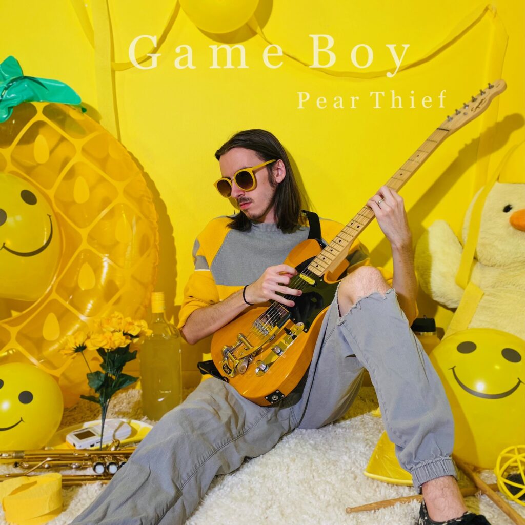 Game Boy - Pear Thief